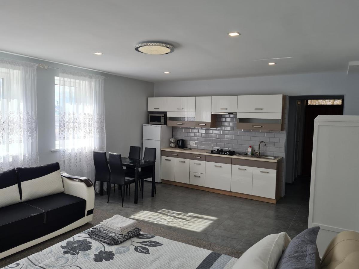 Birutes Apartamentai Klaipeda Bagian luar foto