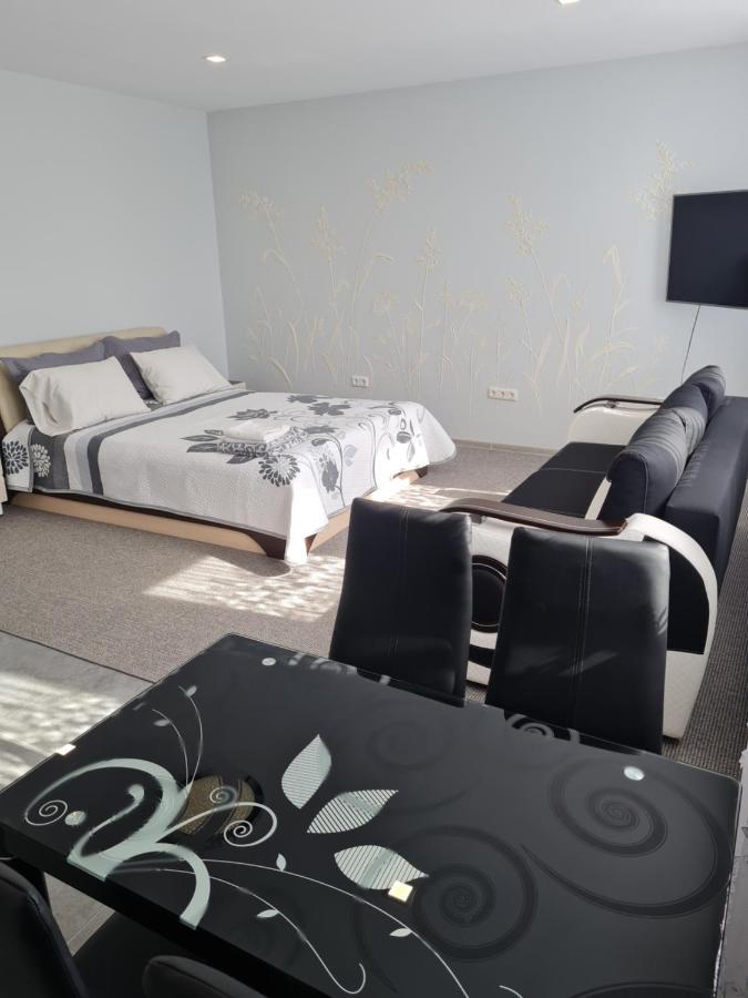 Birutes Apartamentai Klaipeda Bagian luar foto